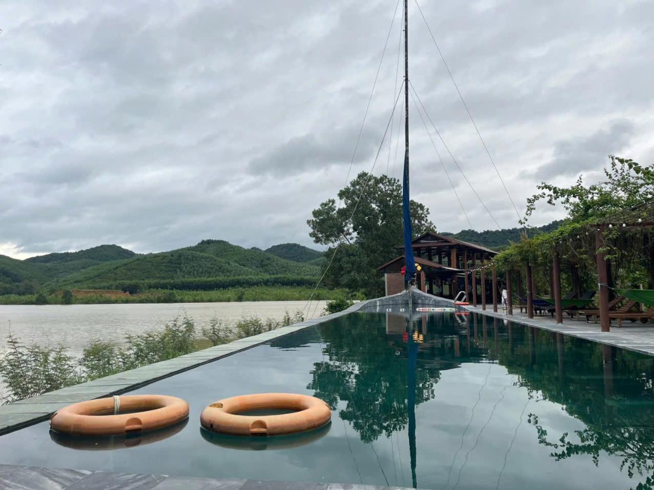 Nguyen Shack Retreat Resort Phong Nha Eksteriør bilde